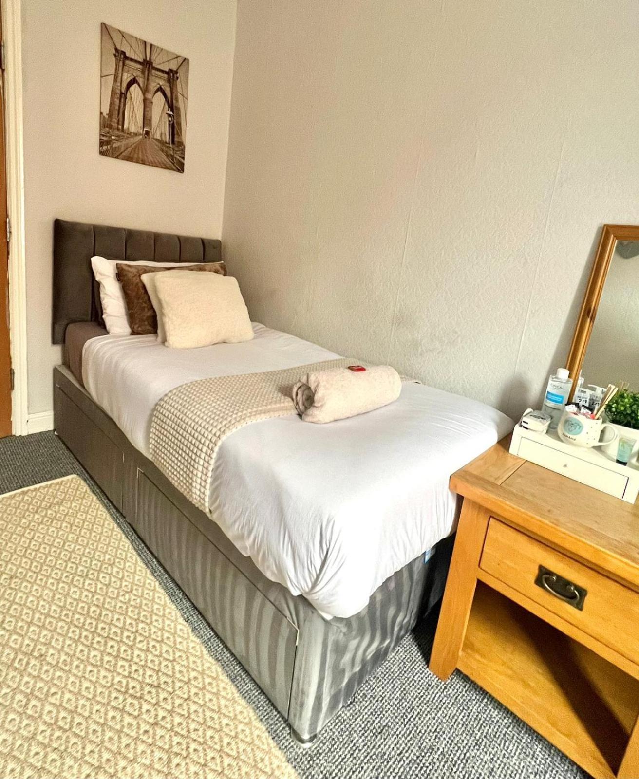 Lincoln City Centre Rooms P&S Kültér fotó